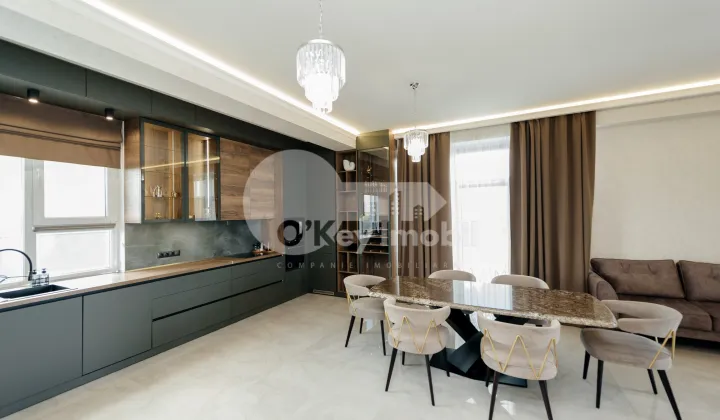 Penthouse, Botanica, BUREBISTA