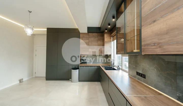 Penthouse, Botanica, BUREBISTA