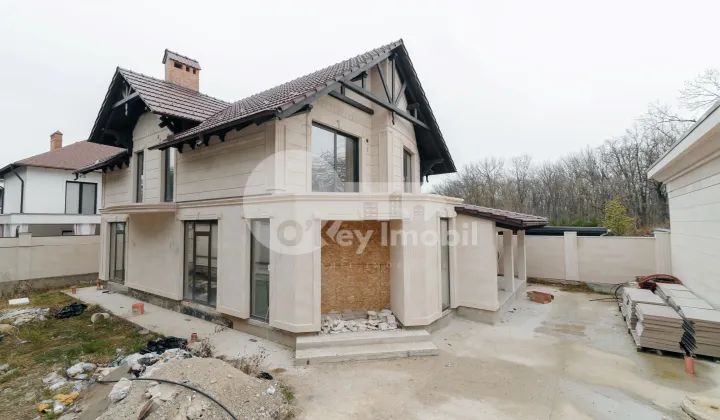 Дом, ДУРЛЕШТЫ