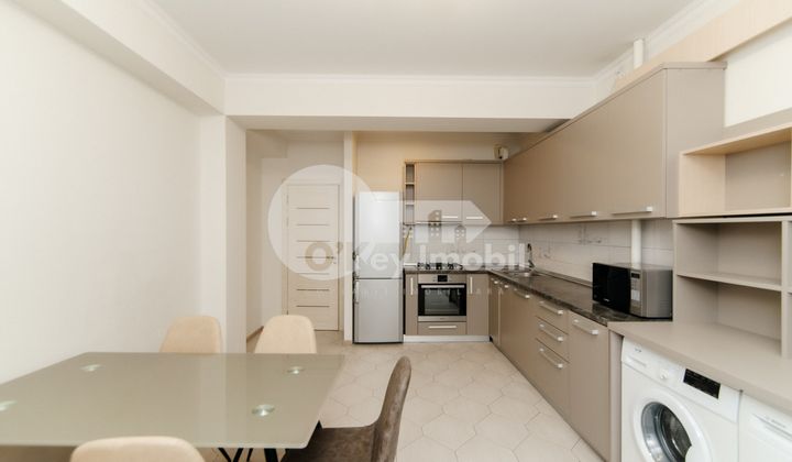 Apartament, Centru, MELESTIU
