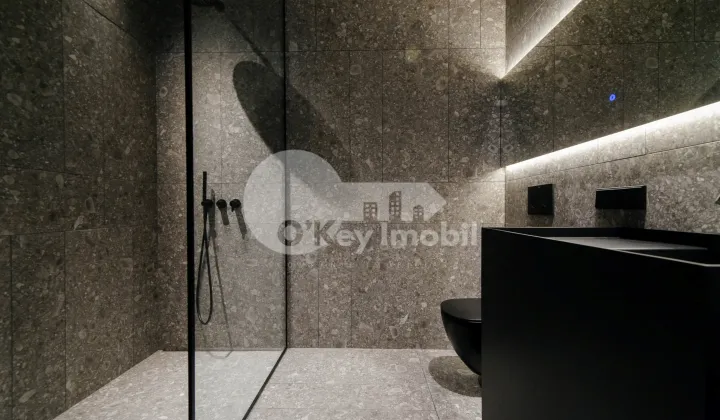 Квартира, Центр, ТРИКОЛОРУЛУЙ