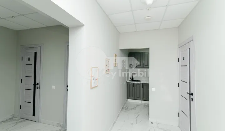 Oficiu, Centru, PETRU MOVILĂ