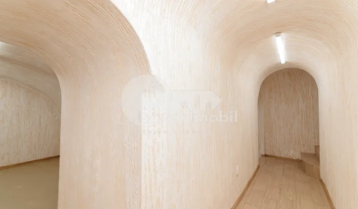 Комм. помещение, Центр, БУКУРЕШТЬ