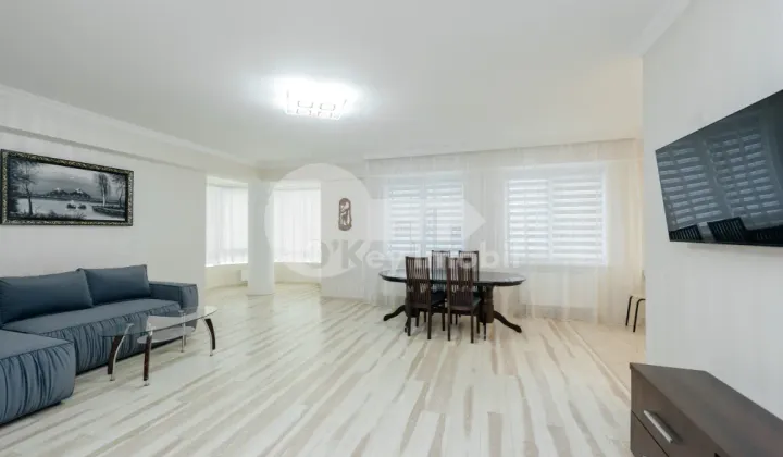 Apartament, Centru, ALEXANDRU CEL BUN