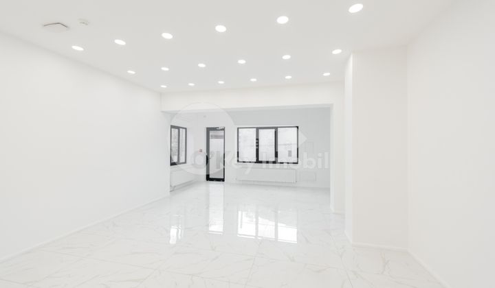 Комм. помещение, Центр, БУЛГАРЭ