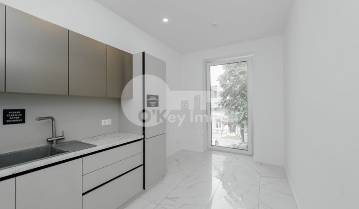 Комм. помещение, Центр, БУЛГАРЭ