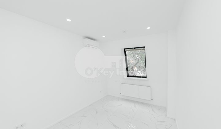 Комм. помещение, Центр, БУЛГАРЭ