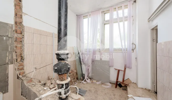 Комм. помещение, ЯЛОВЕНЫ