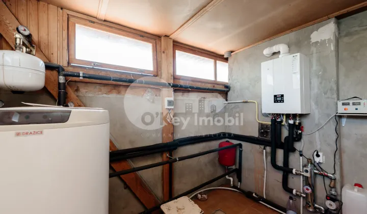 Дом, Центр, Г. КАШУ