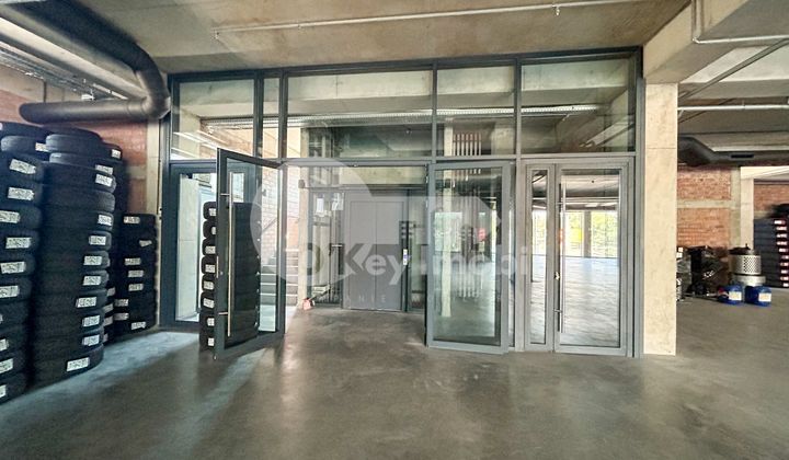 Комм. помещение, Чеканы, УЗИНЕЛОР