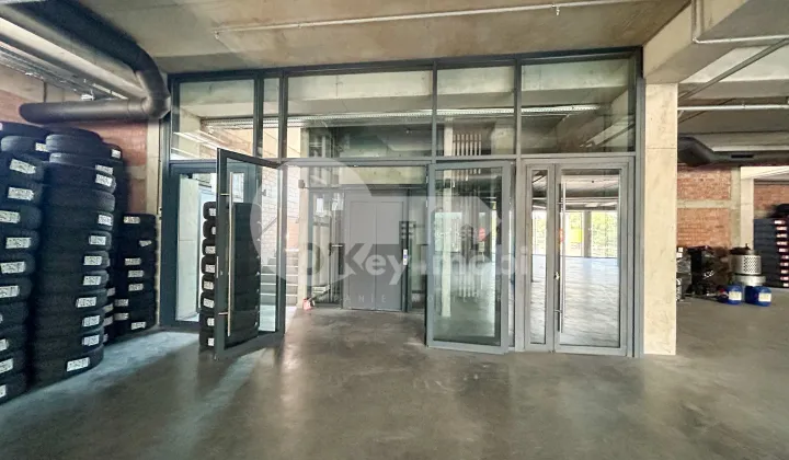 Комм. помещение, Чеканы, УЗИНЕЛОР