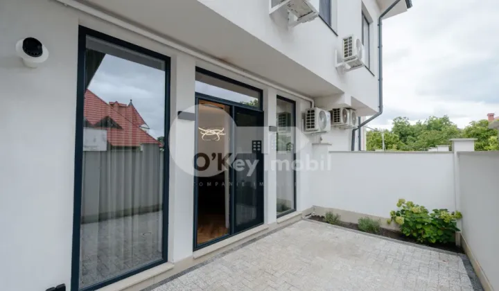 Townhouse, Centru, DÎMBULUI