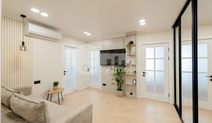 Квартира, Ботаника, ДАЧИЯ