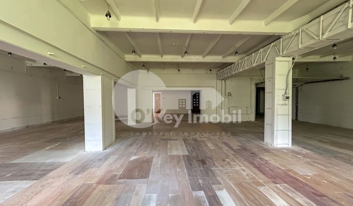 Склад, Чеканы, УЗИНЕЛОР