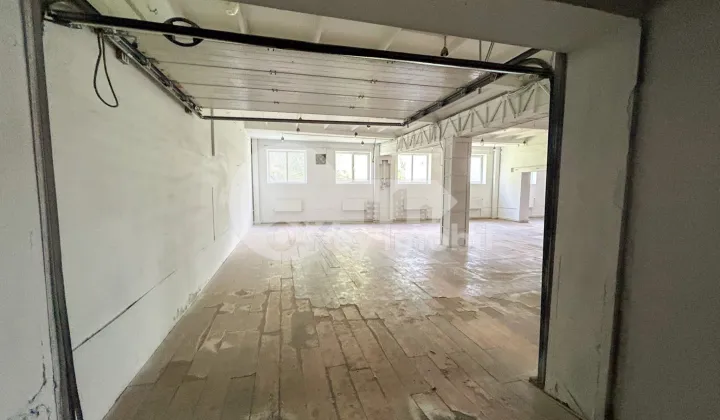 Склад, Чеканы, УЗИНЕЛОР