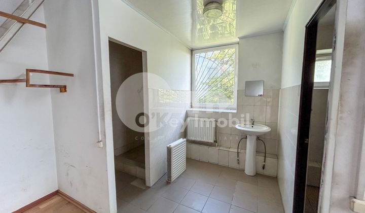 Склад, Чеканы, УЗИНЕЛОР