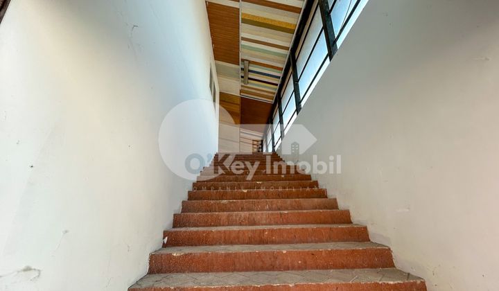 Склад, Чеканы, УЗИНЕЛОР