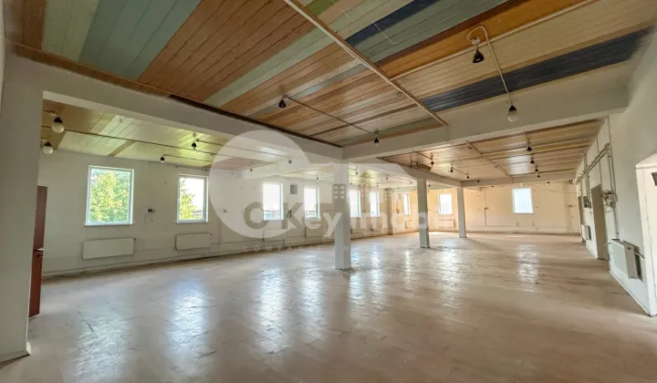 Склад, Чеканы, УЗИНЕЛОР