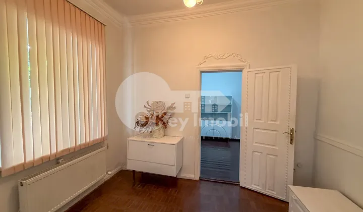 Офис, Центр, А. МАТЕЕВИЧ