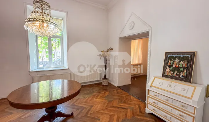 Офис, Центр, А. МАТЕЕВИЧ