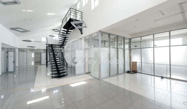 Офис, Центр, АЛЕКСАНДРУ ХЫЖДЕУ