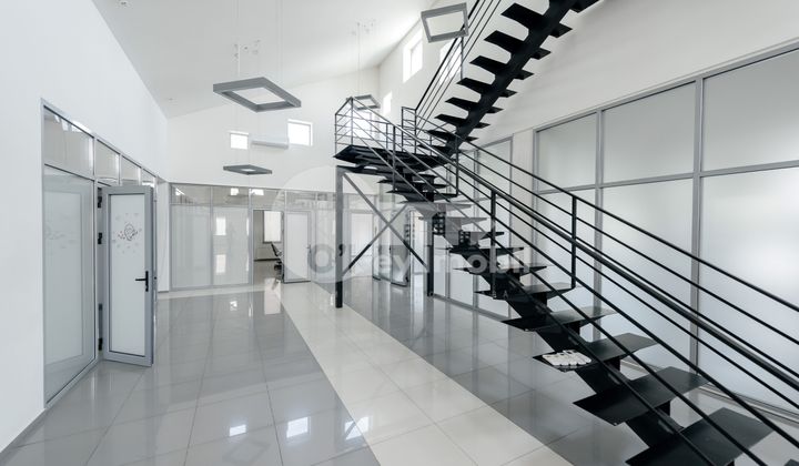 Офис, Центр, АЛЕКСАНДРУ ХЫЖДЕУ