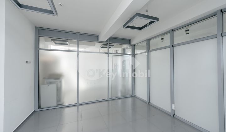 Офис, Центр, АЛЕКСАНДРУ ХЫЖДЕУ