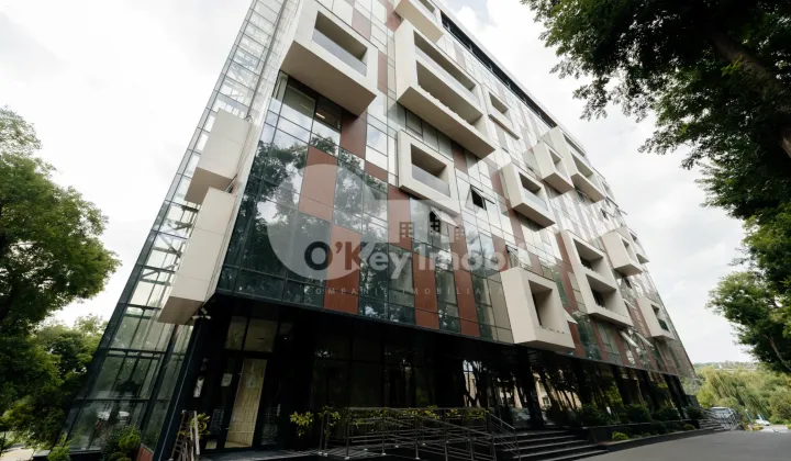 Apartament, Buiucani, GHIOCEILOR