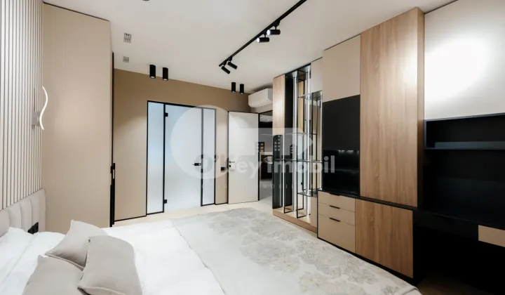 Apartament, Buiucani, GHIOCEILOR