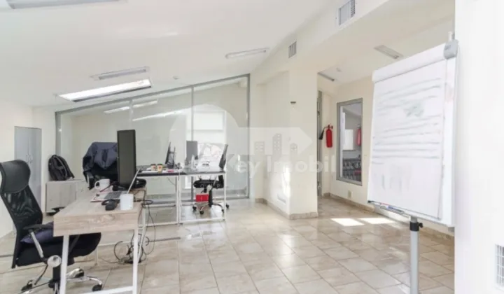 Комм. помещение, Центр, СЕРГЕЙ ЛАЗО