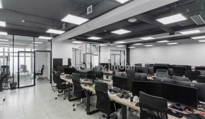 Комм. помещение, Центр, СЕРГЕЙ ЛАЗО