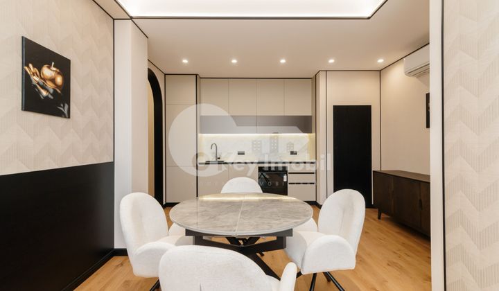 Квартира, Центр, МИХАЙ ЕМИНЕСКУ