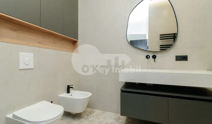 Квартира, Центр, МИХАЙ ЕМИНЕСКУ