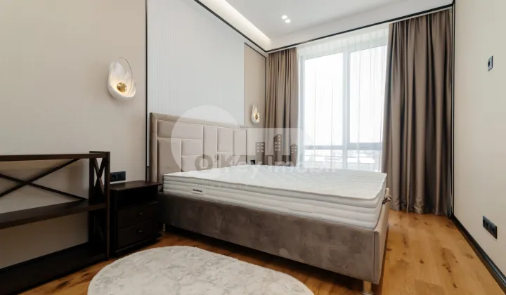 Квартира, Центр, МИХАЙ ЕМИНЕСКУ