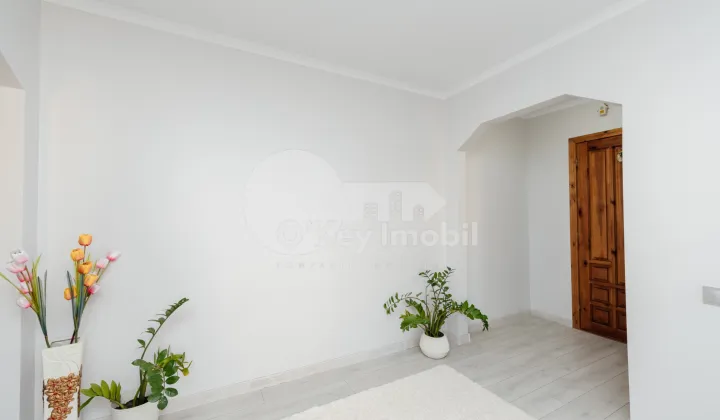 Квартира, Чеканы, МИХАИЛ САДОВЯНУ