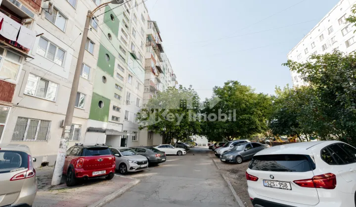 Квартира, Чеканы, МИХАИЛ САДОВЯНУ