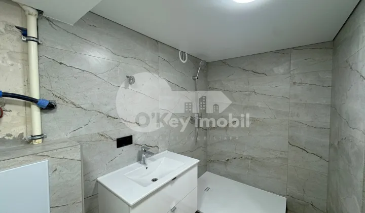 Комм. помещение, Центр, ЧУФЛЯ