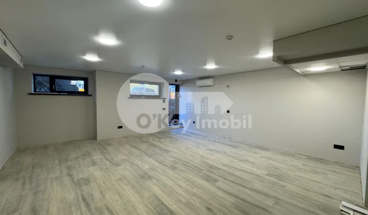 Комм. помещение, Центр, ЧУФЛЯ