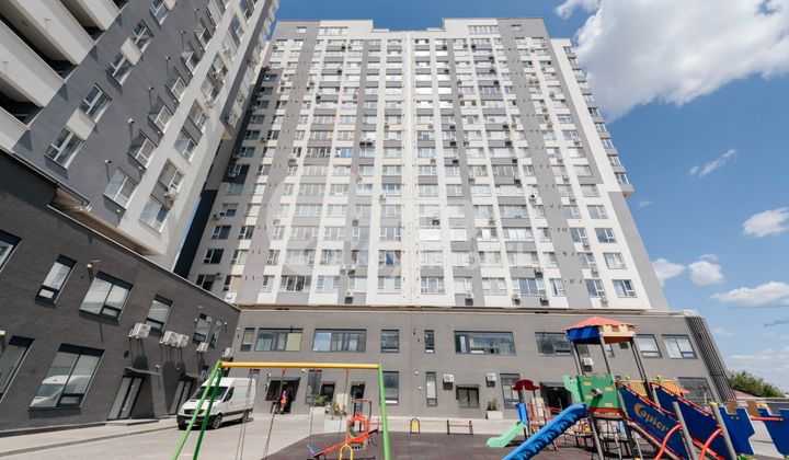 Пентхаус, Ботаника, БУРЕБИСТА