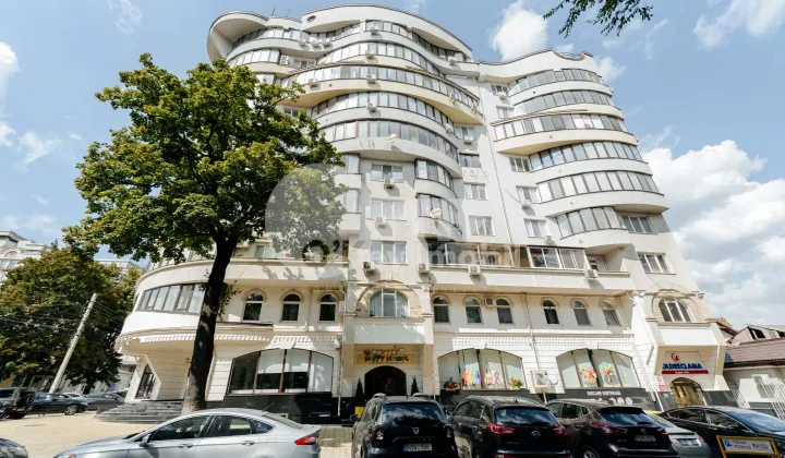 Spațiu comercial, Centru, MITROPOLIT DOSOFTEI