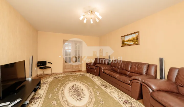 Apartament, Centru, 31 AUGUST