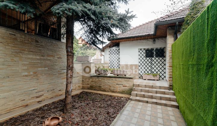 Casă, Buiucani, PRIMĂVERII