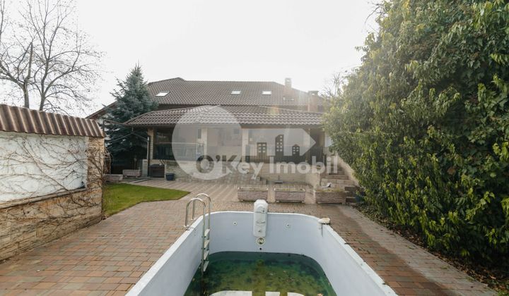 Casă, Buiucani, PRIMĂVERII