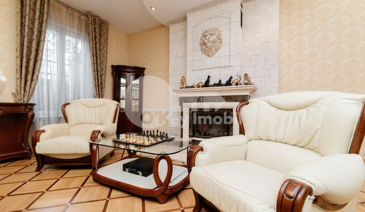 Casă, Buiucani, PRIMĂVERII