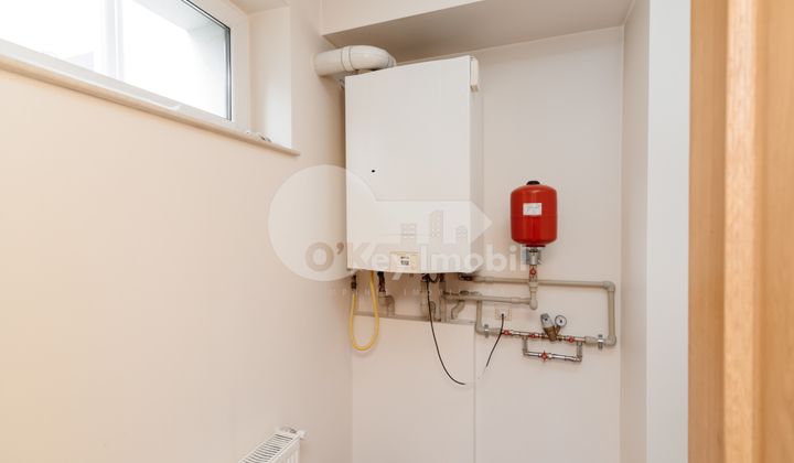 Casă, Buiucani, PRIMĂVERII