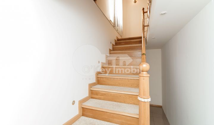 Casă, Buiucani, PRIMĂVERII