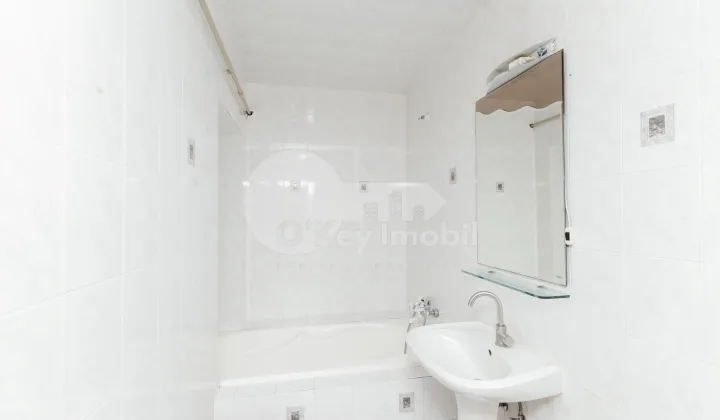 Casă, Buiucani, PRIMĂVERII