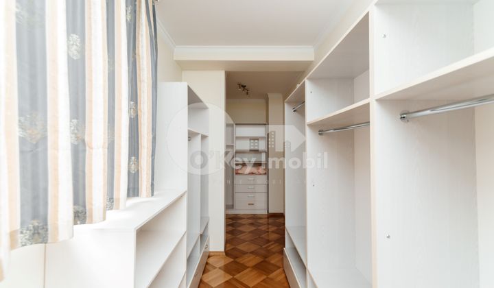 Casă, Buiucani, PRIMĂVERII