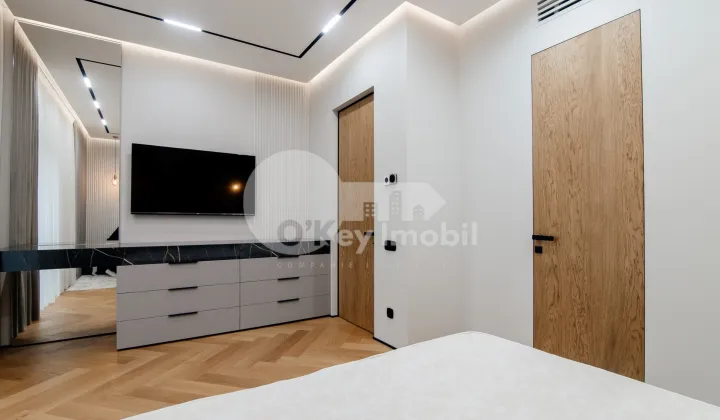 Penthouse, Centru, BUJORILOR