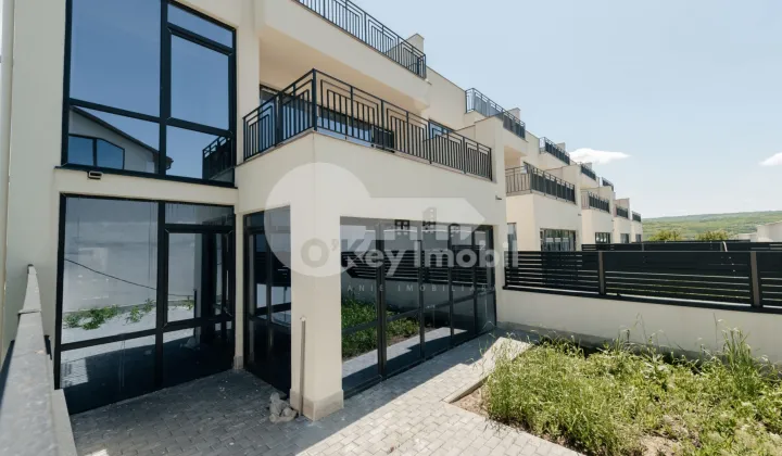 Кожушна, деревня